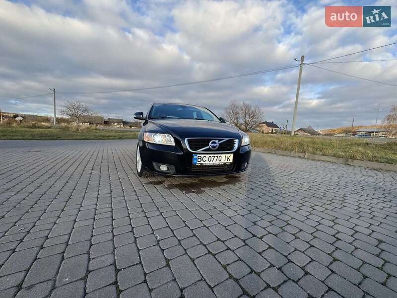 Универсал Volvo V50 2011 в Николаеве