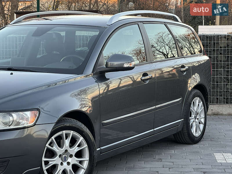 Універсал Volvo V50 2011 в Стрию