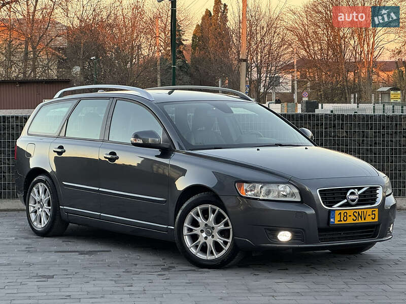 Універсал Volvo V50 2011 в Стрию