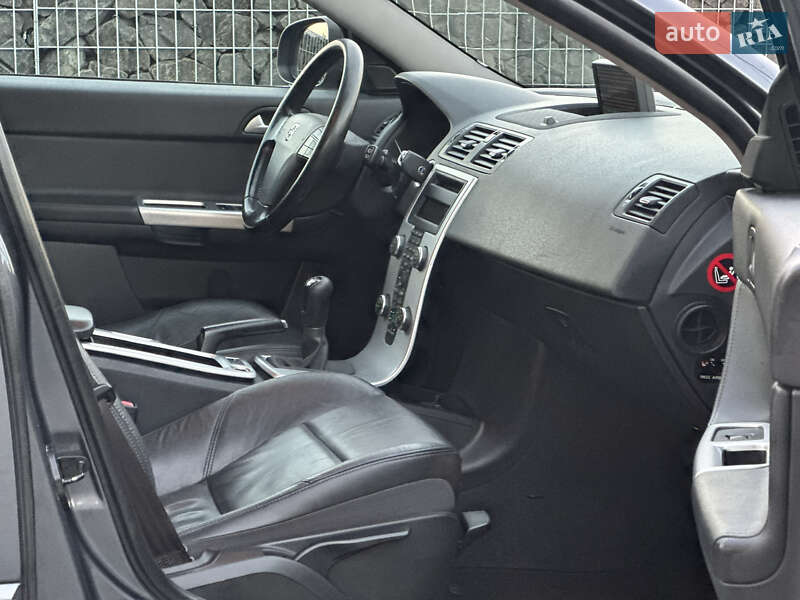 Універсал Volvo V50 2011 в Стрию