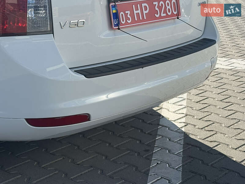 Універсал Volvo V50 2012 в Рівному