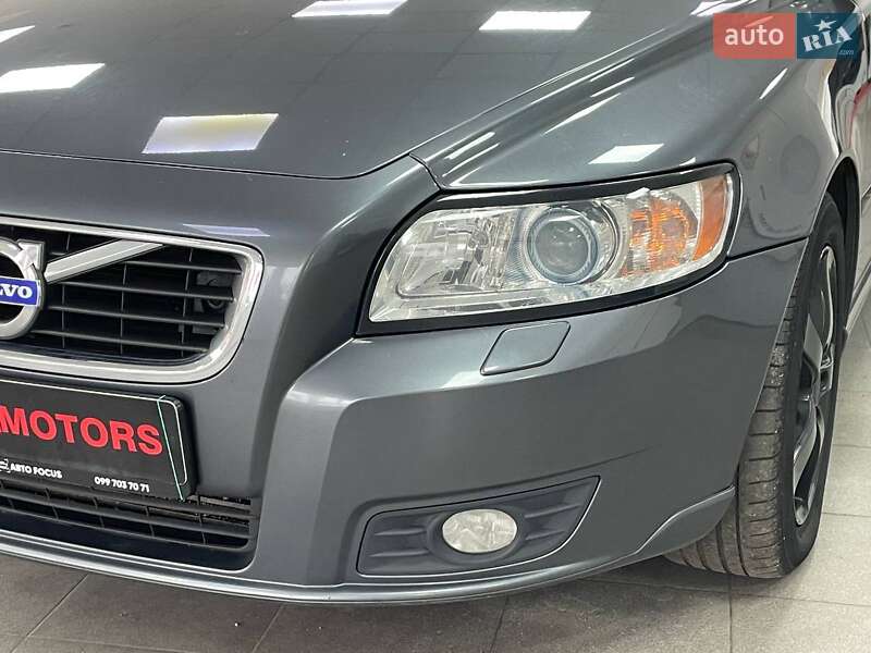 Универсал Volvo V50 2011 в Киеве фото 5 Универсал Volvo V50 2011 в Киеве