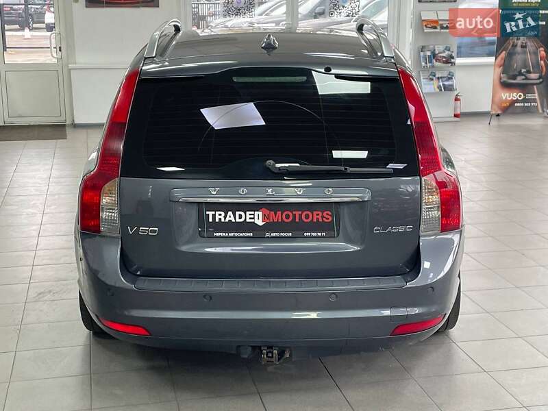 Универсал Volvo V50 2011 в Киеве фото 10 Универсал Volvo V50 2011 в Киеве