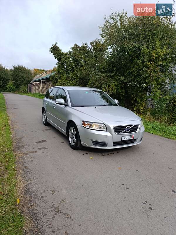 Универсал Volvo V50 2011 в Луцке
