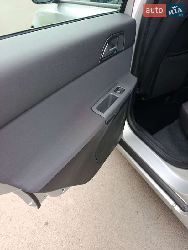 Универсал Volvo V50 2011 в Луцке