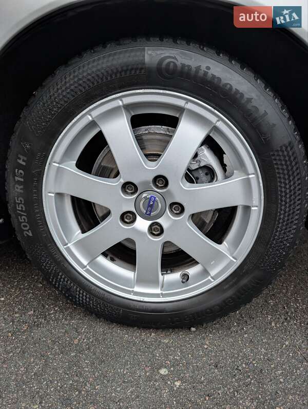 Универсал Volvo V50 2010 в Ровно фото 25 Универсал Volvo V50 2010 в Ровно