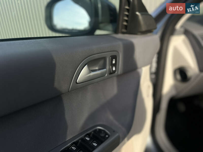 Универсал Volvo V50 2008 в Ровно