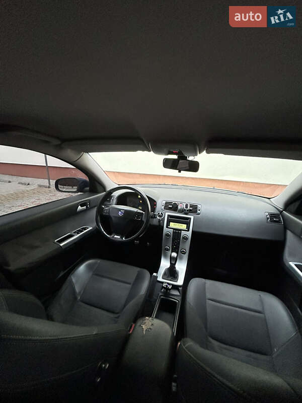 Универсал Volvo V50 2007 в Львове фото 22 Универсал Volvo V50 2007 в Львове