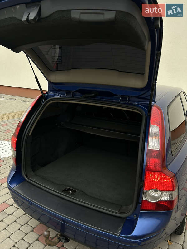 Универсал Volvo V50 2007 в Львове фото 27 Универсал Volvo V50 2007 в Львове