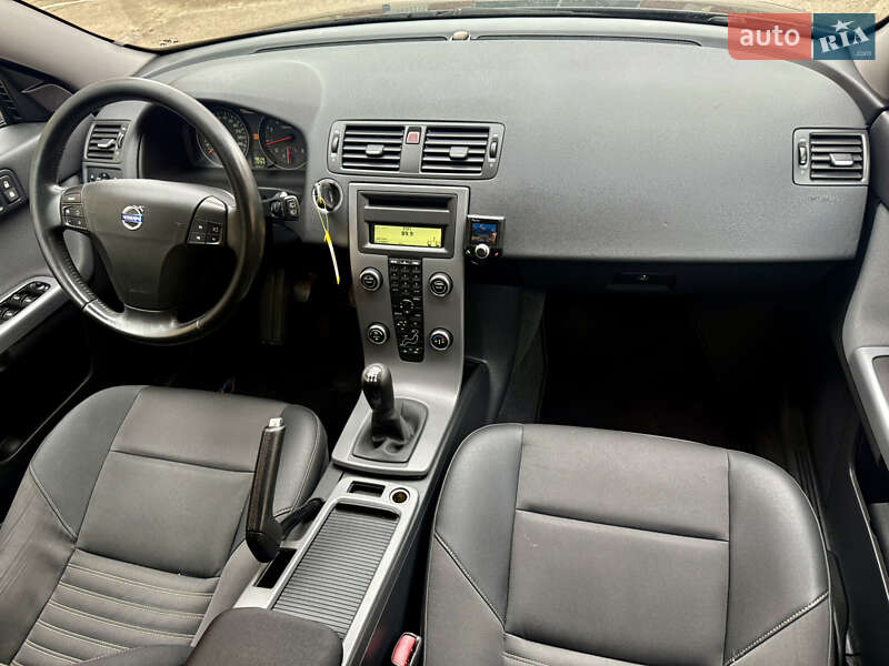 Универсал Volvo V50 2009 в Ровно