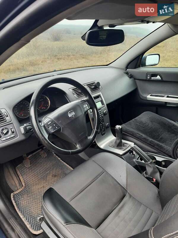 Универсал Volvo V50 2005 в Долинской
