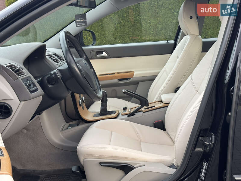 Универсал Volvo V50 2011 в Стрые