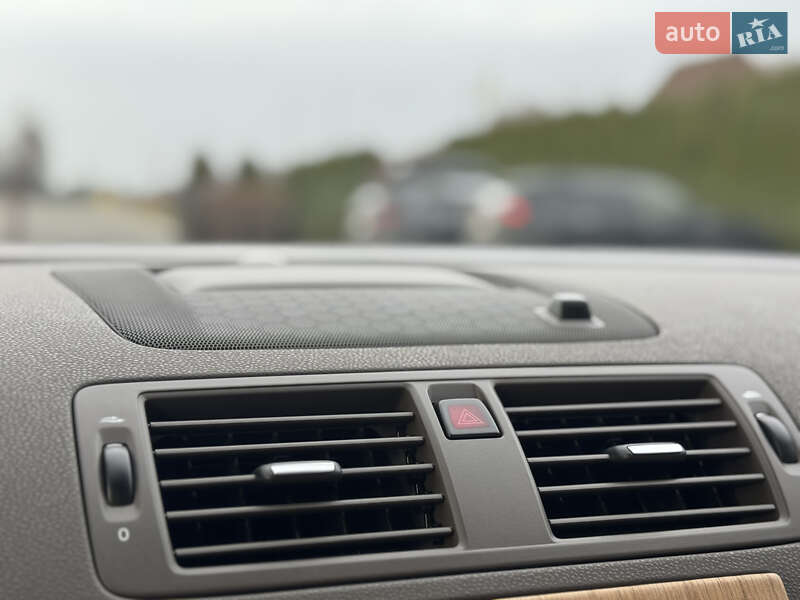 Универсал Volvo V50 2011 в Стрые