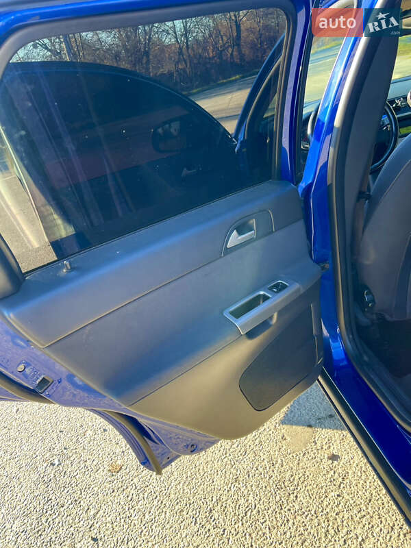 Универсал Volvo V50 2009 в Комарному фото 15 Универсал Volvo V50 2009 в Комарному