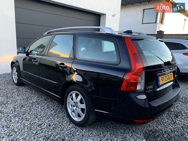 Универсал Volvo V50 2011 в Ровно