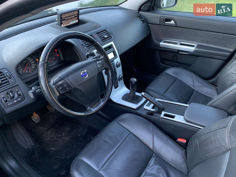 Универсал Volvo V50 2011 в Ровно