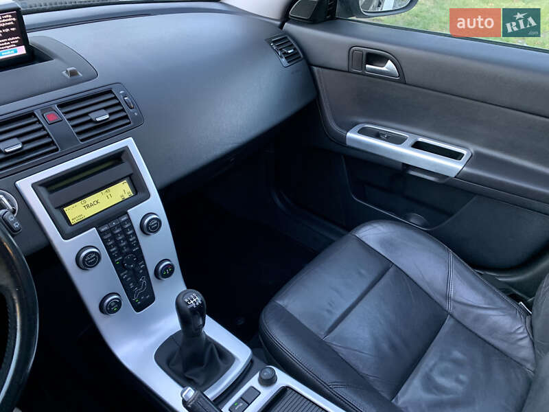 Универсал Volvo V50 2011 в Ровно