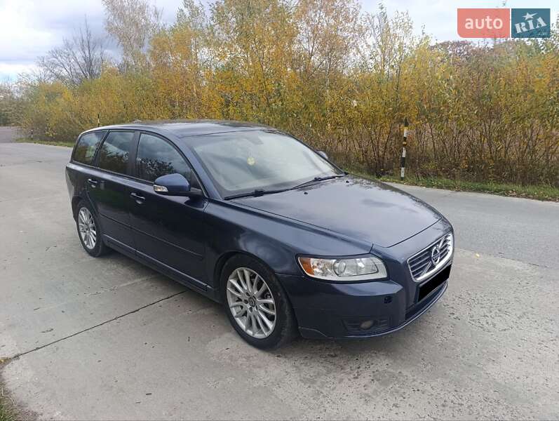 Volvo V50 2011