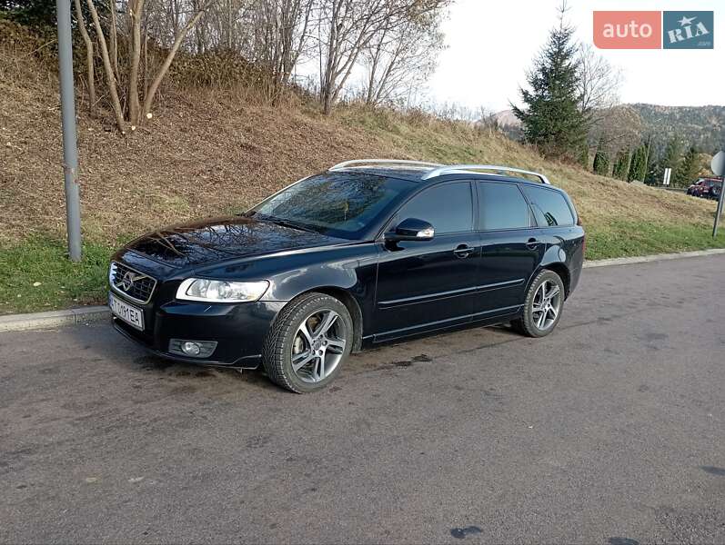 Volvo V50 2011