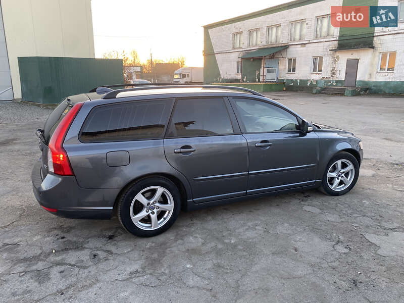 Універсал Volvo V50 2011 в Рівному