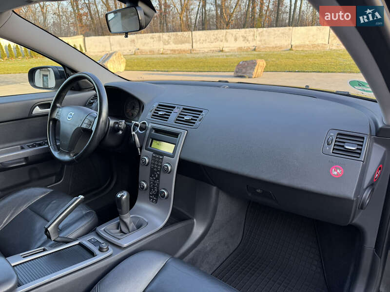 Універсал Volvo V50 2008 в Луцьку