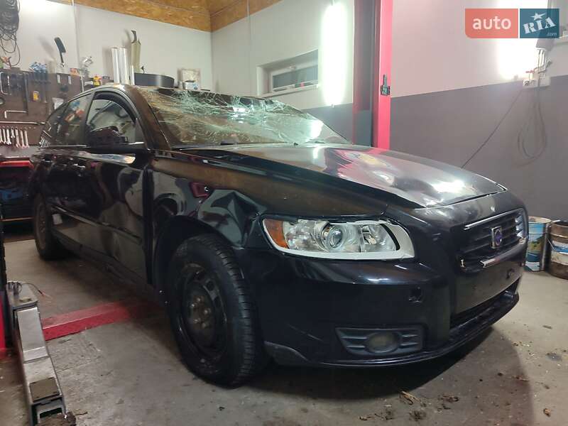 Універсал Volvo V50 2009 в Ратному