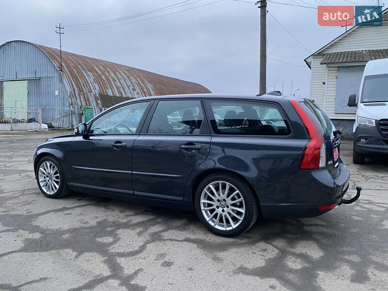 Универсал Volvo V50 2010 в Ровно