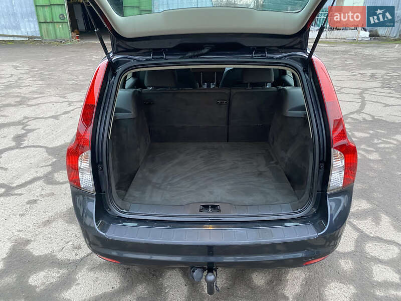 Универсал Volvo V50 2010 в Ровно