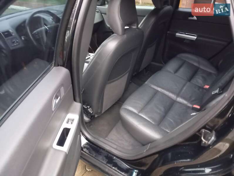 Універсал Volvo V50 2010 в Рівному