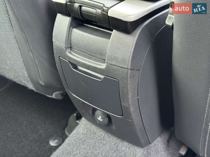 Универсал Volvo V50 2012 в Стрые фото 88 Универсал Volvo V50 2012 в Стрые