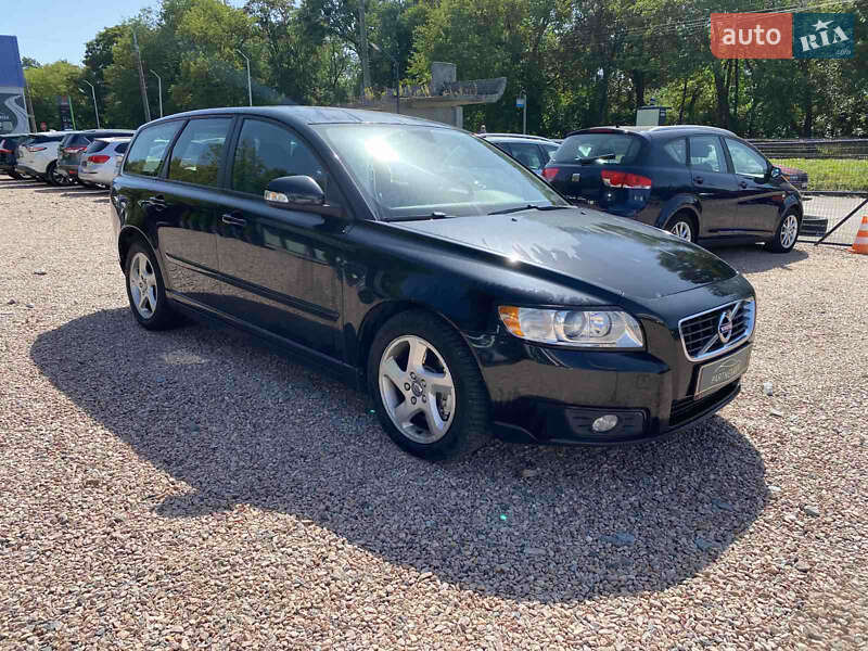 Универсал Volvo V50 2012 в Ровно