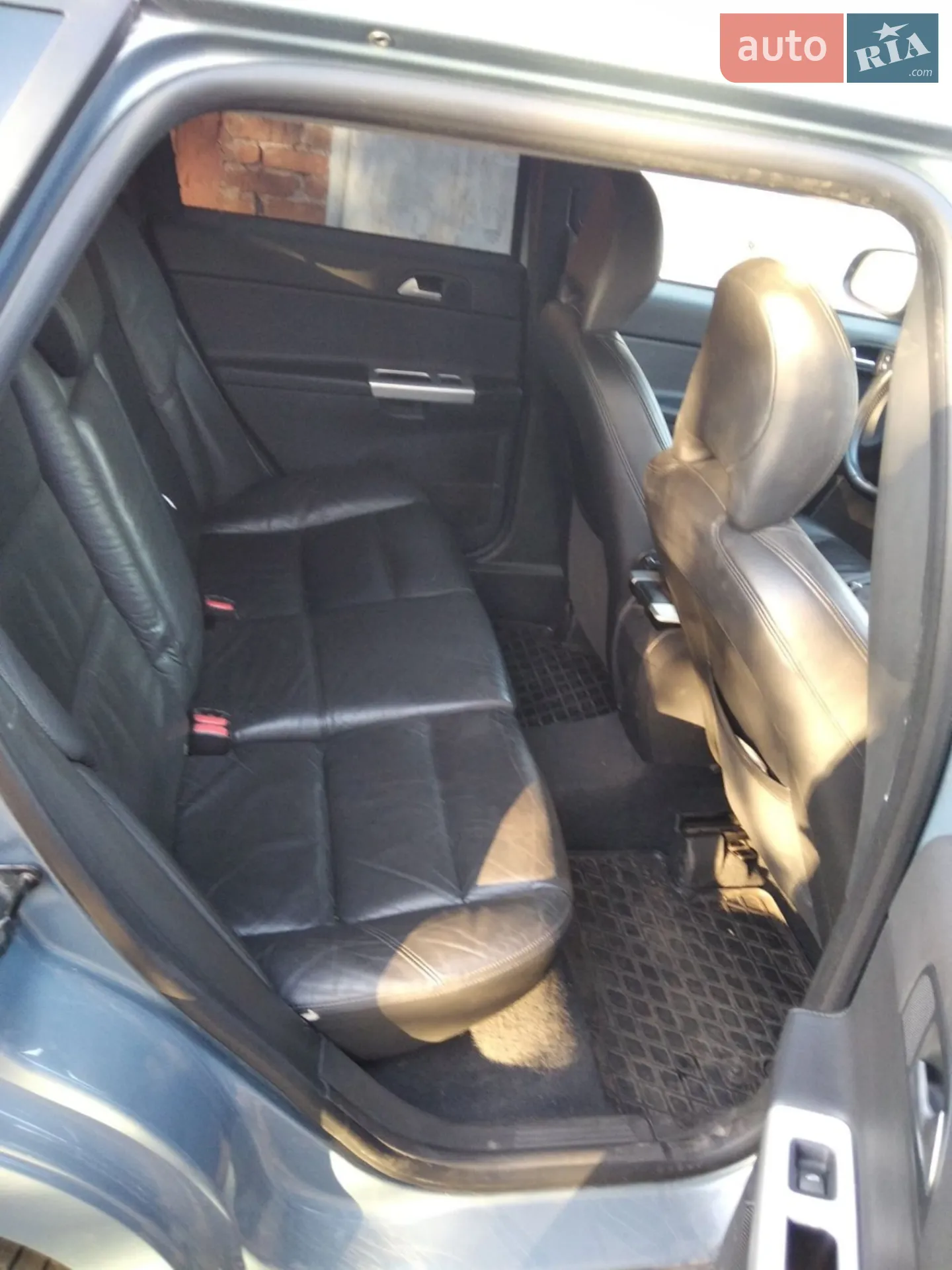 2011 Volvo V50 - мініатюра 8