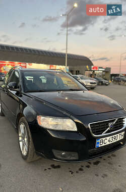 Універсал Volvo V50 2010 в Львові