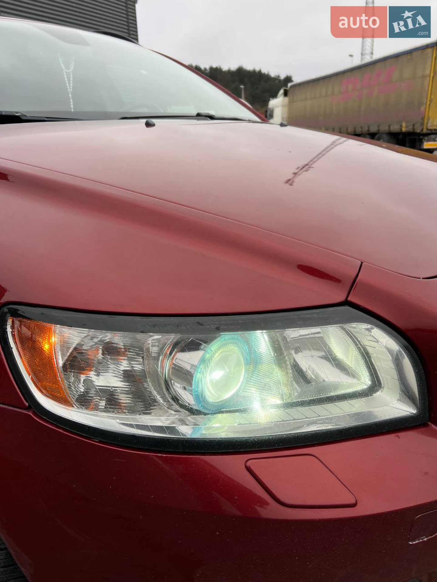 2011 Volvo V50 - мініатюра 2