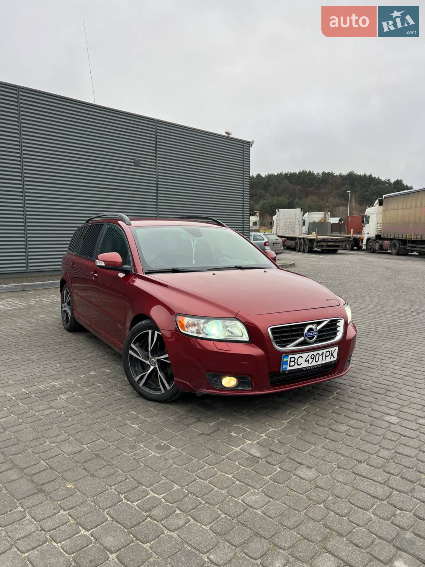 Volvo V50 2011