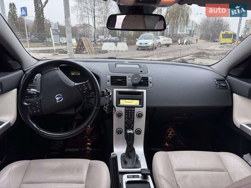 Універсал Volvo V50 2011 в Львові фото 10 Універсал Volvo V50 2011 в Львові
