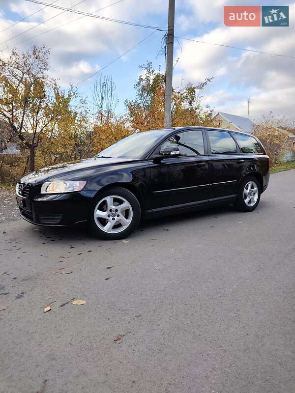 Универсал Volvo V50 2011 в Луцке