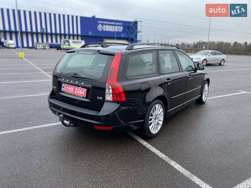 Универсал Volvo V50 2010 в Ровно