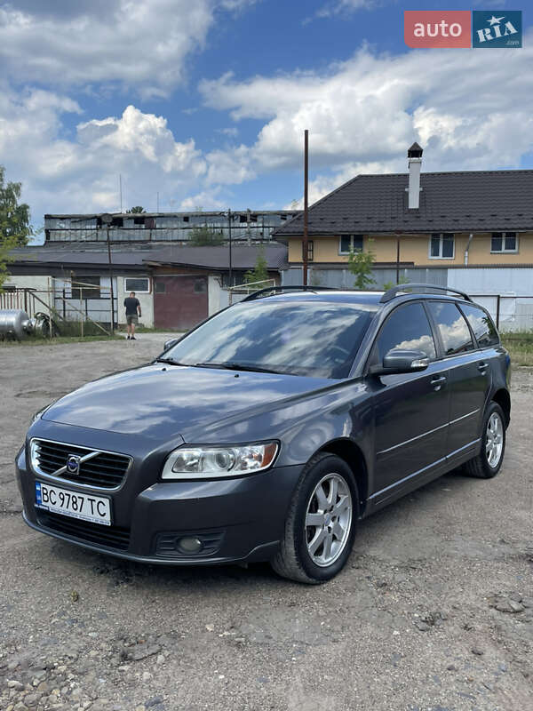 Volvo V50 2008