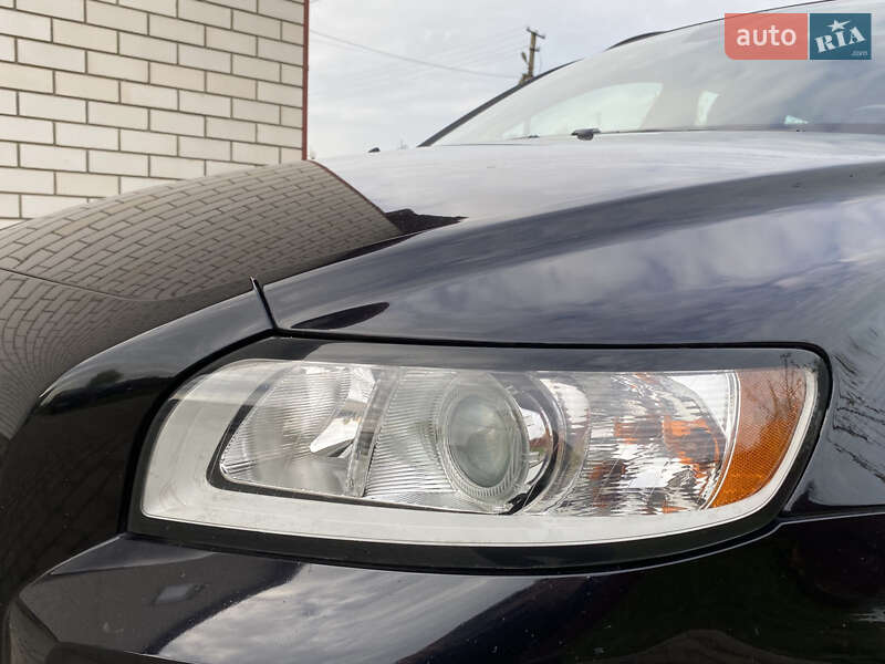 Универсал Volvo V50 2010 в Луцке