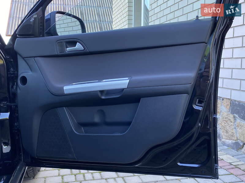 Универсал Volvo V50 2010 в Луцке