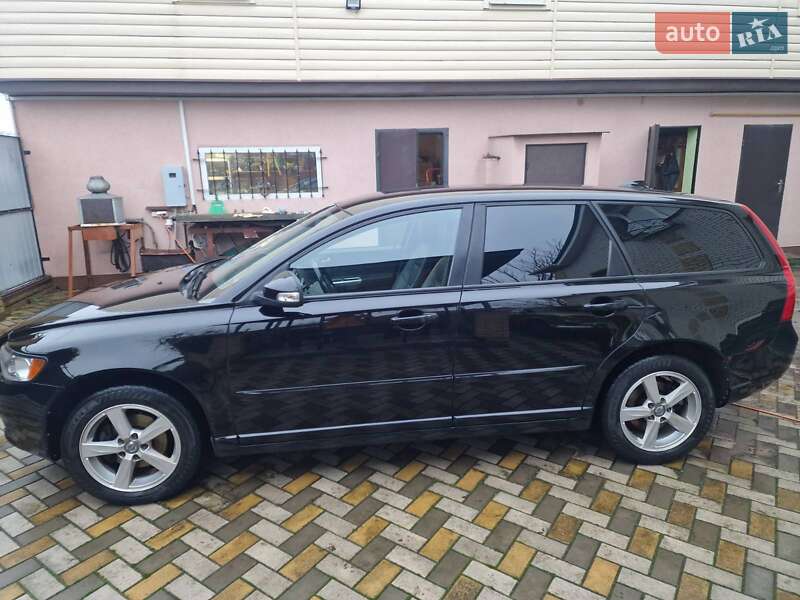 Універсал Volvo V50 2011 в Глухові фото 3 Універсал Volvo V50 2011 в Глухові