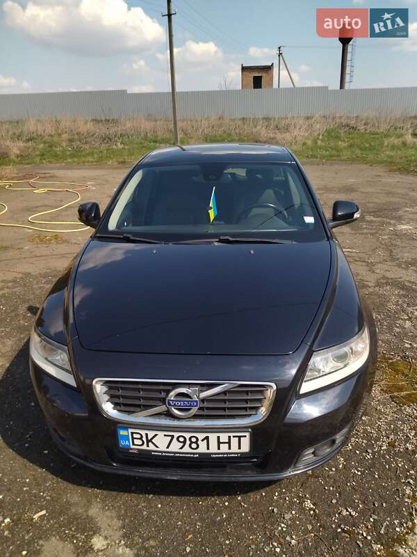 Volvo V50 2010 Volvo V50 2010