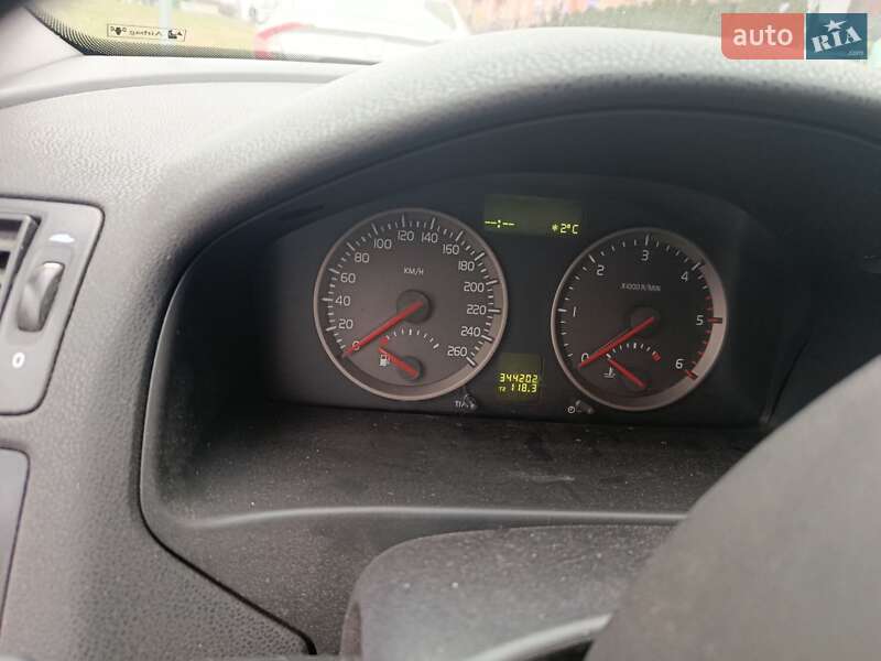 Универсал Volvo V50 2006 в Киеве фото 4 Универсал Volvo V50 2006 в Киеве