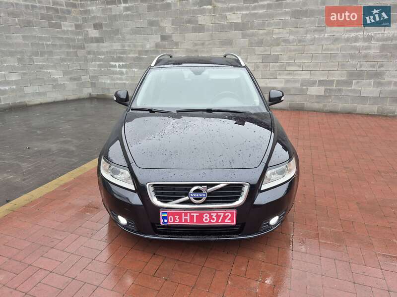 Универсал Volvo V50 2012 в Ровно фото 3 Универсал Volvo V50 2012 в Ровно