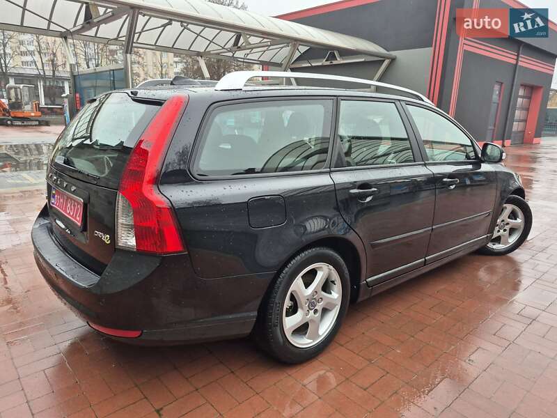 Универсал Volvo V50 2012 в Ровно фото 26 Универсал Volvo V50 2012 в Ровно