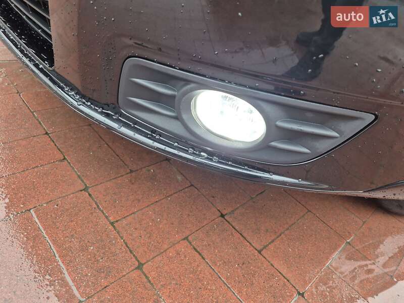 Универсал Volvo V50 2012 в Ровно фото 35 Универсал Volvo V50 2012 в Ровно