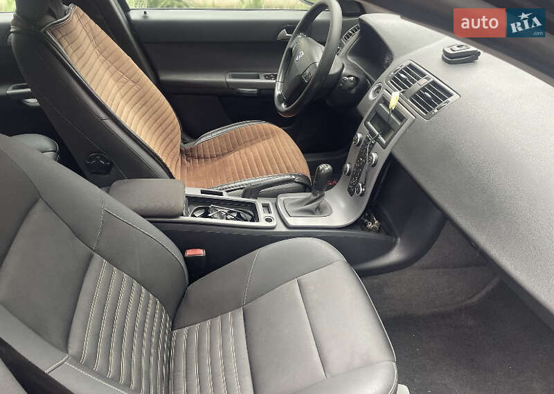 Універсал Volvo V50 2008 в Коломиї фото 2 Універсал Volvo V50 2008 в Коломиї