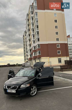 Универсал Volvo V50 2010 в Умани