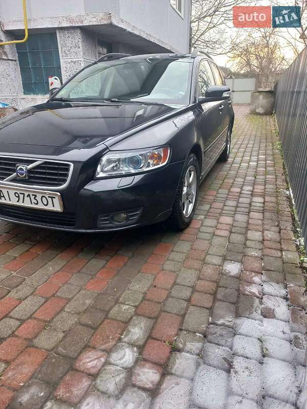 Volvo V50 2009